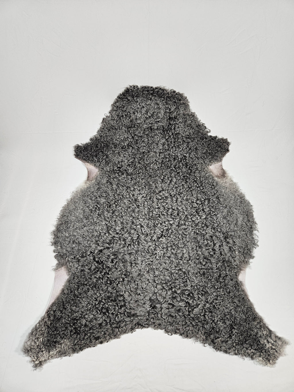 Grått fårskinn 1014