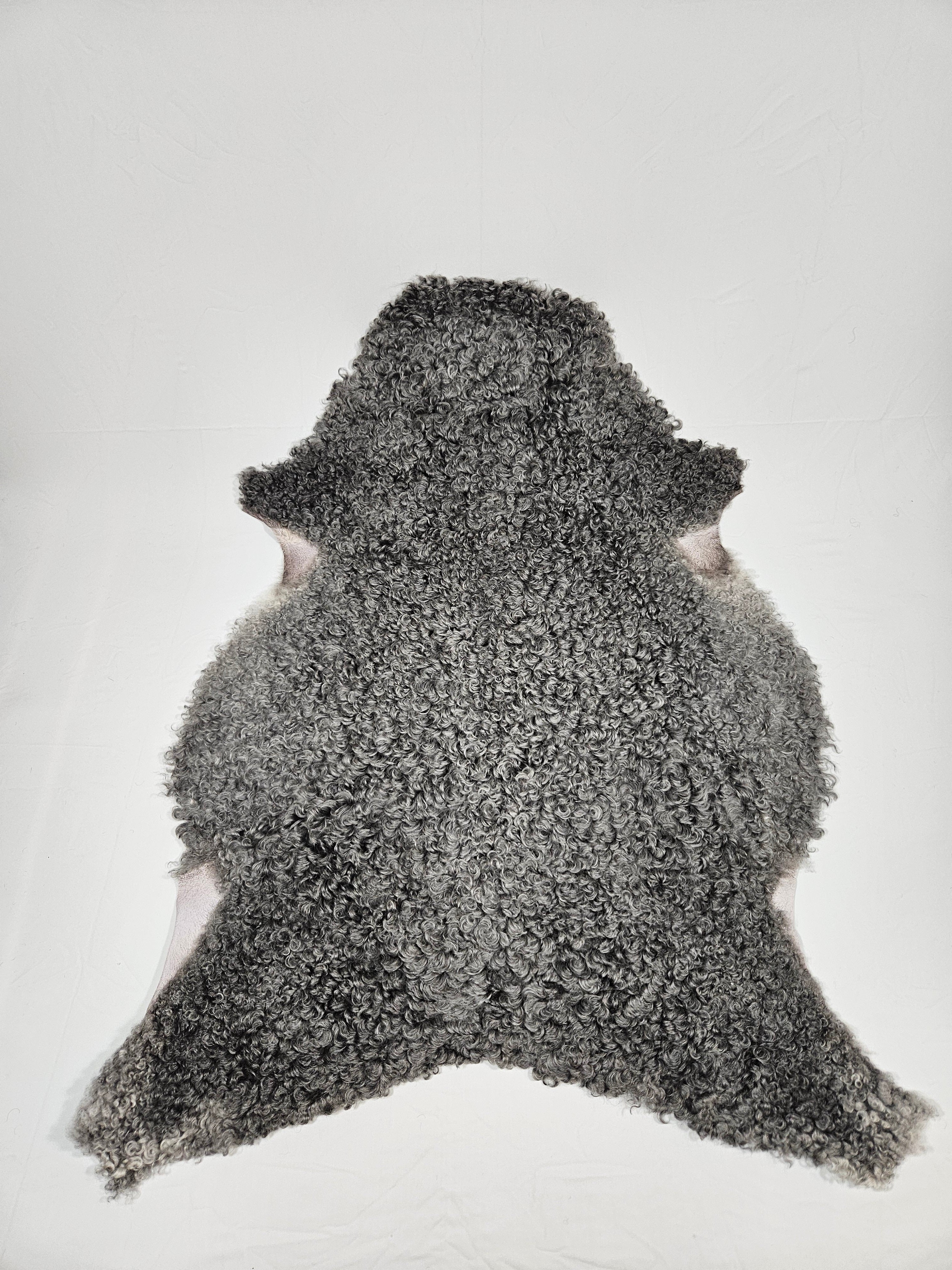 Grått fårskinn 1014