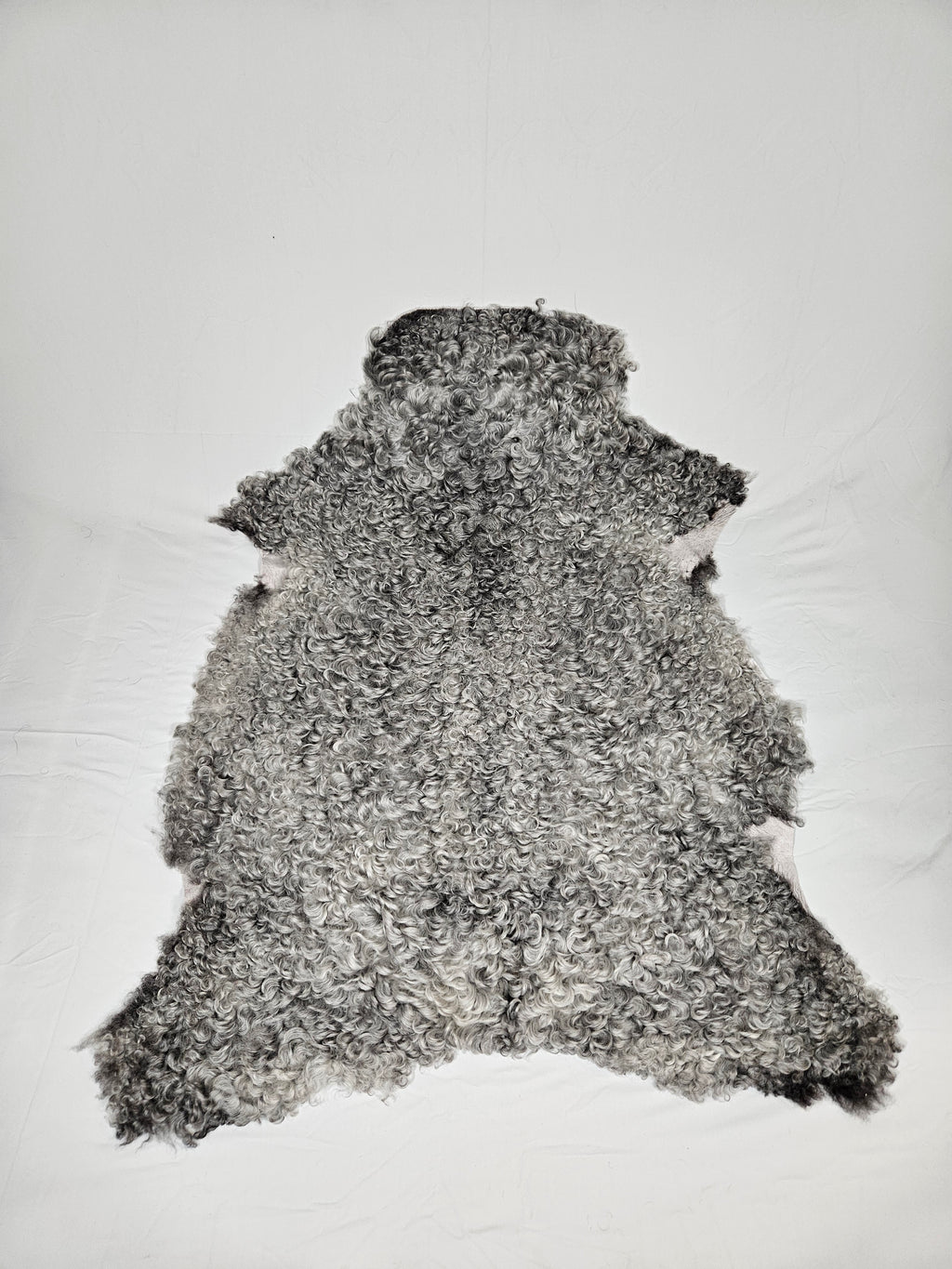 Grått fårskinn 1003