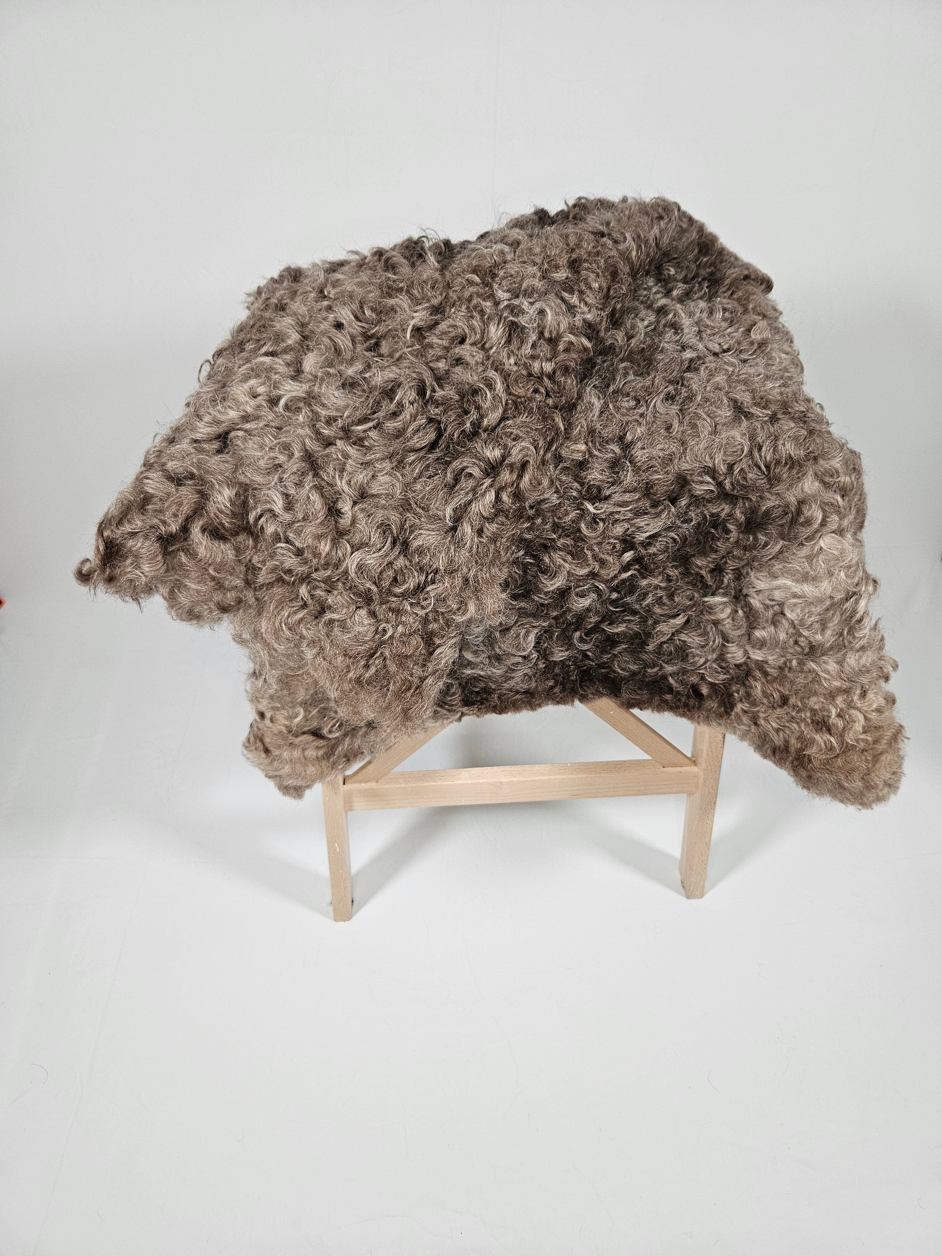 Brunt fårskinn 3007