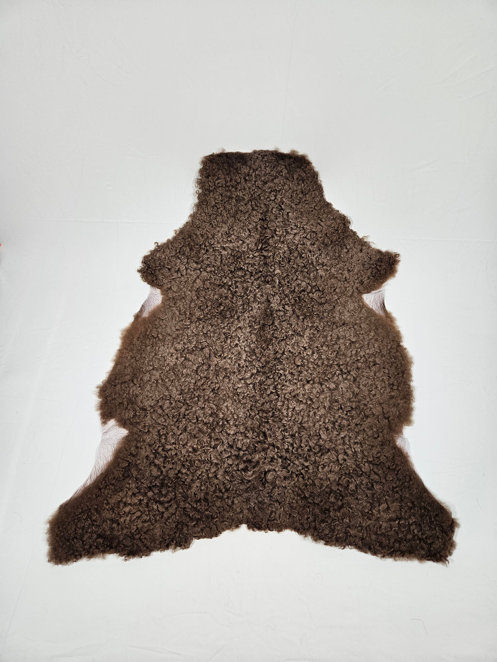 Brunt fårskinn 3006