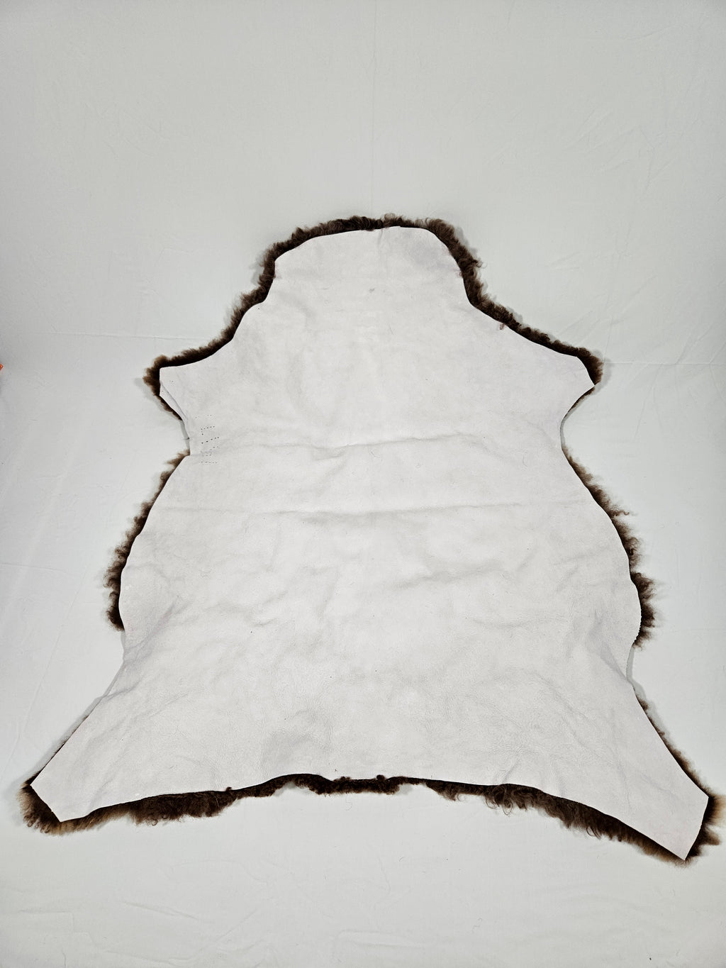 Brunt fårskinn 3002