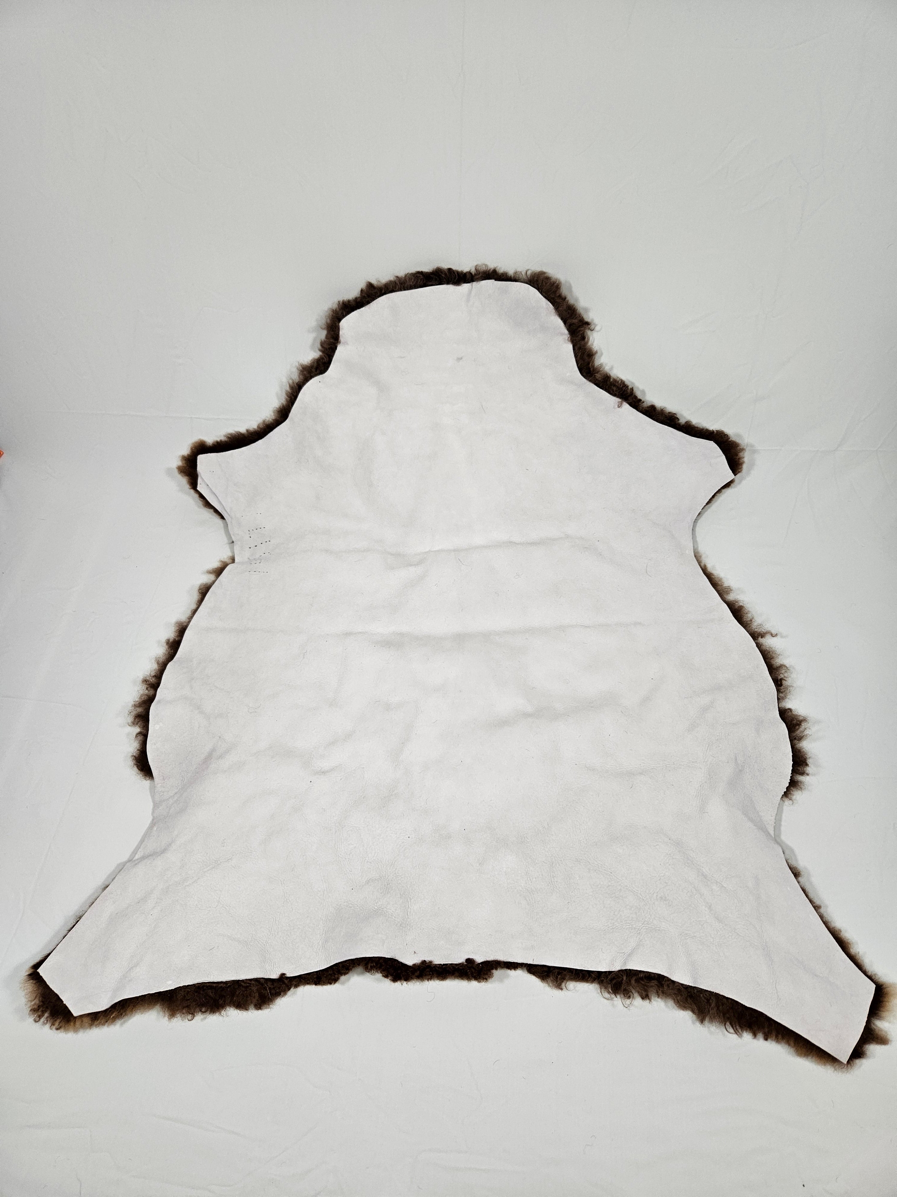 Brunt fårskinn 3002