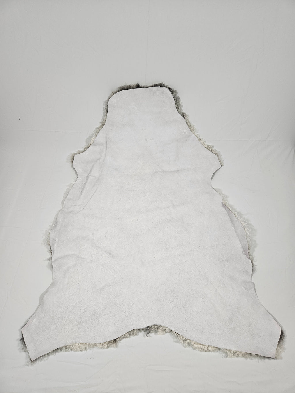 Grått fårskinn 1005