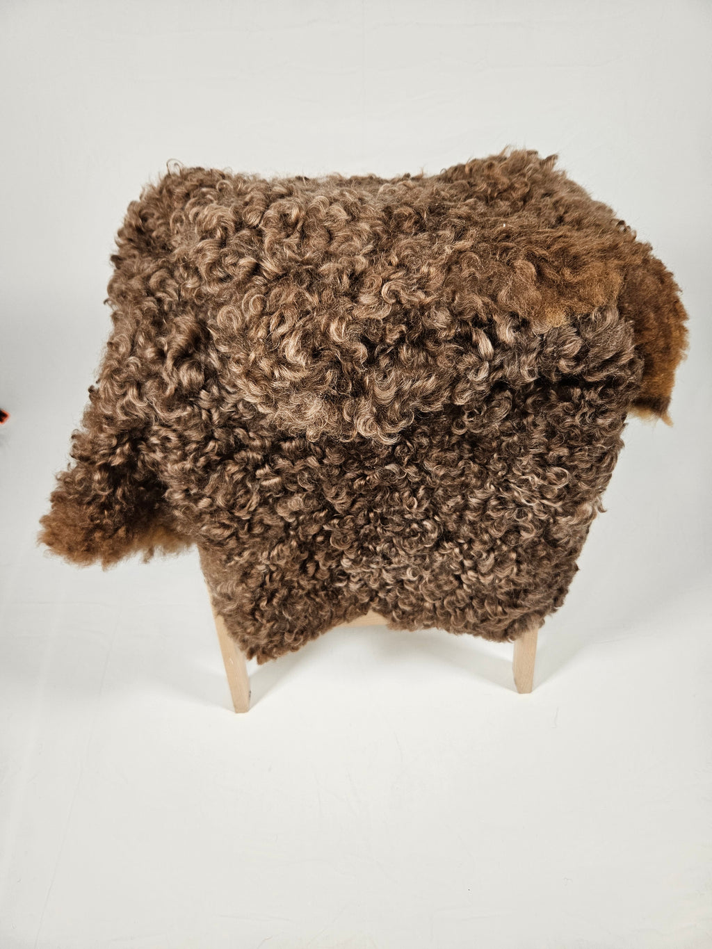 Brunt fårskinn 3002