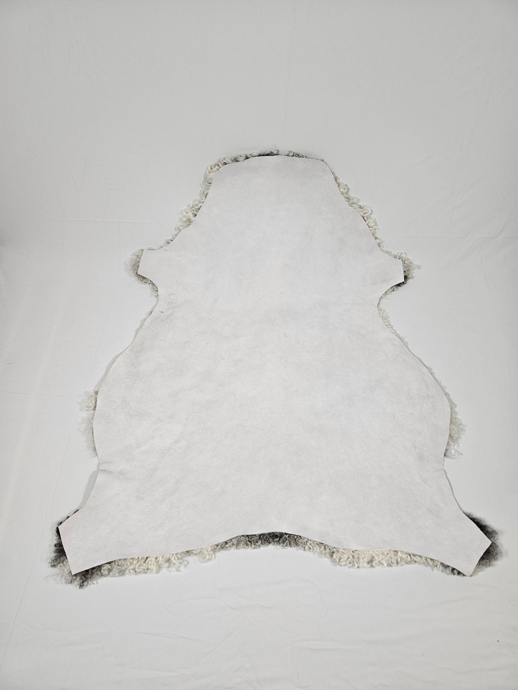 Grått fårskinn 1007